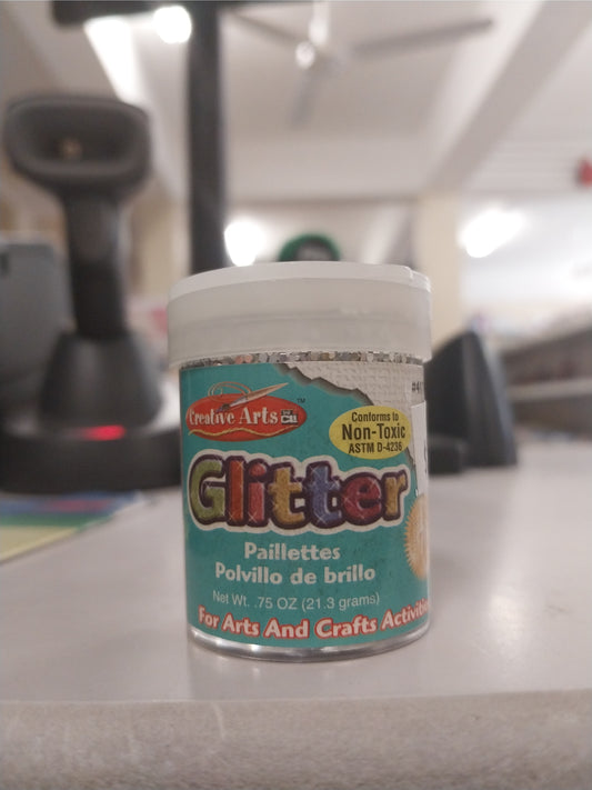 41745- CLI Silver Glitter 0.75 oz